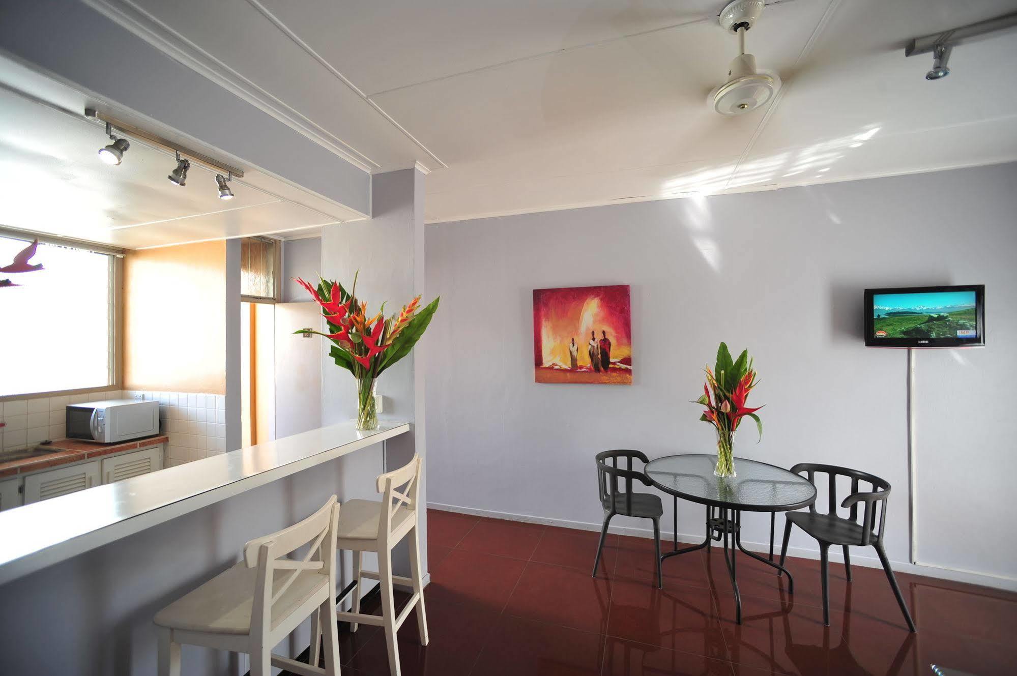 Hotel Olympic Port Vila Exteriör bild