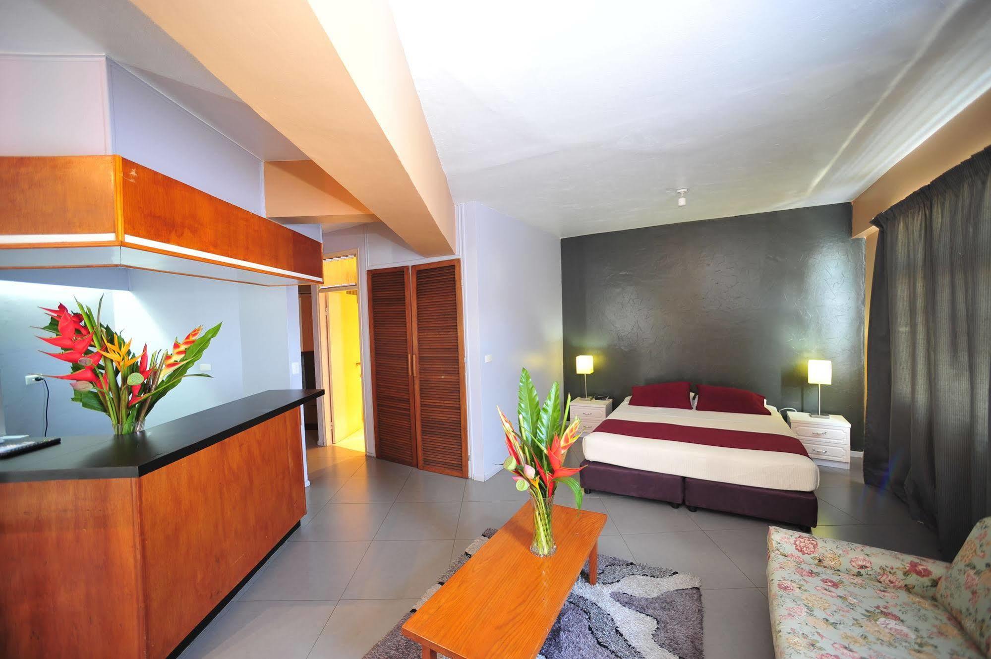 Hotel Olympic Port Vila Exteriör bild