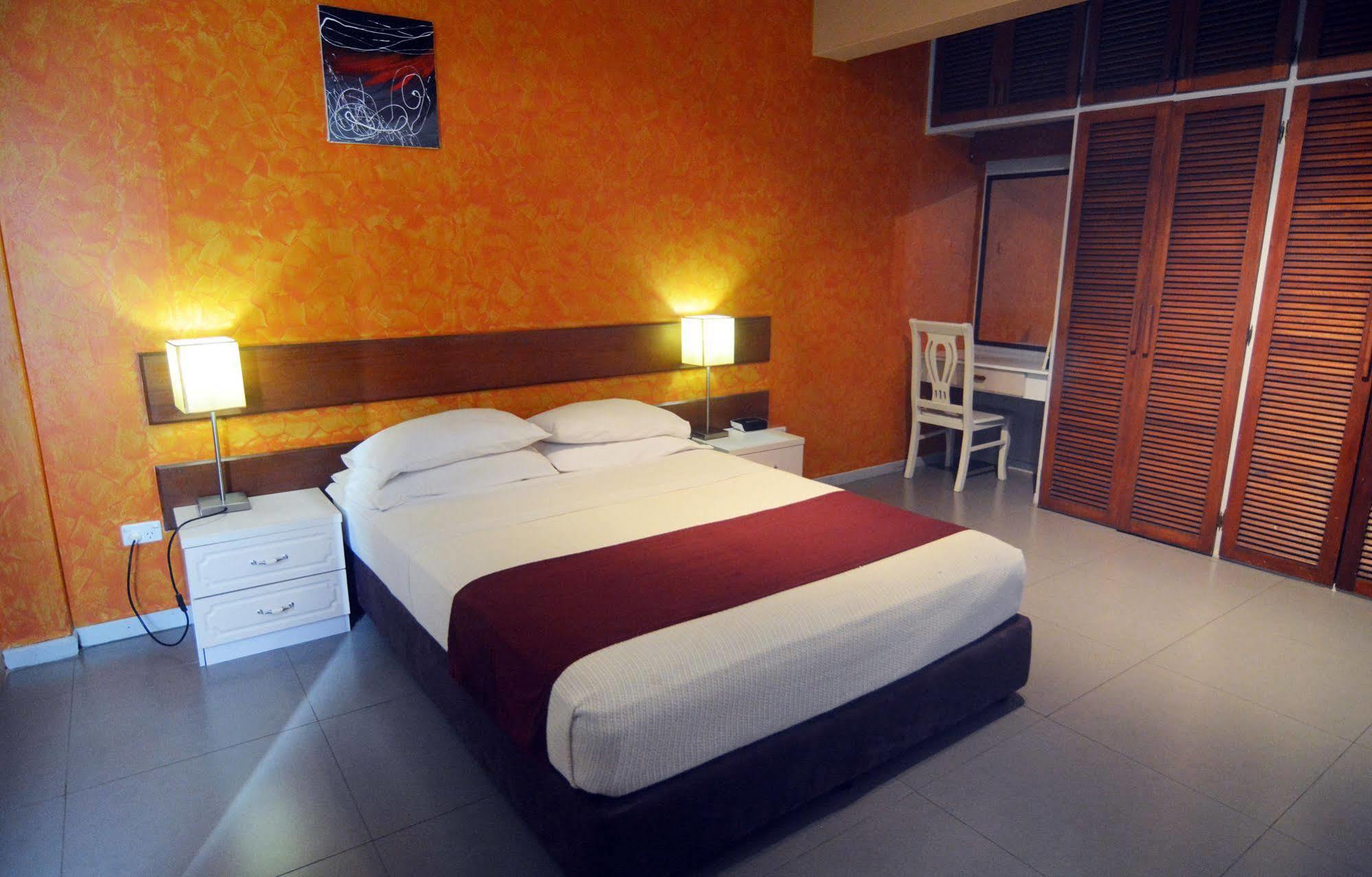Hotel Olympic Port Vila Exteriör bild